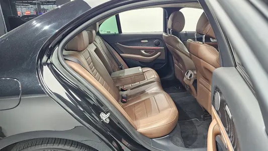 Mercedes-Benz E-Class W213 E300 4MATIC 2016 18