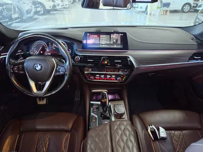 BMW 5 Series (G30) 530i M 2018 7