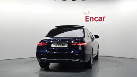 Mercedes-Benz E-Class W213 E450 4MATIC 2021 4
