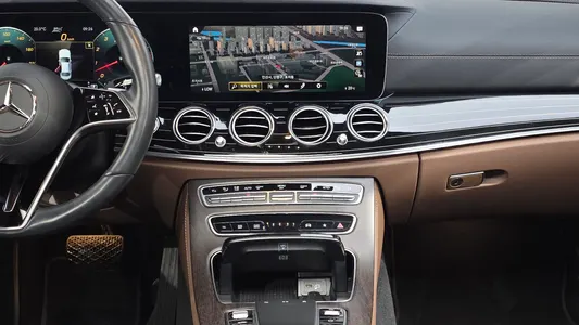 Mercedes-Benz E-Class W213 E450 4MATIC 2021 13