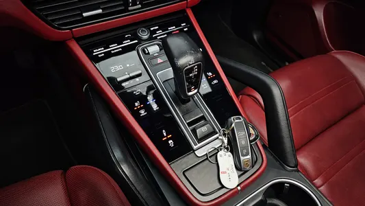 Porsche (PO536) 3.0 2020 9