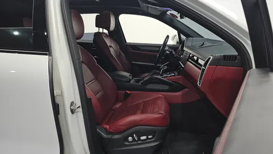 Porsche (PO536) 3.0 2020 10
