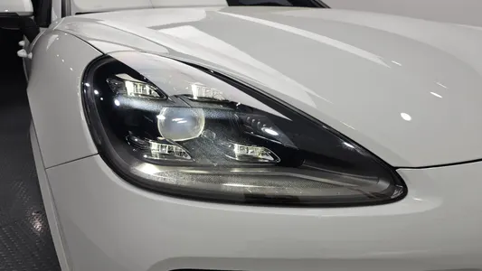 Porsche (PO536) 3.0 2020 22