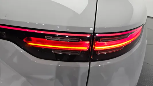 Porsche (PO536) 3.0 2020 23