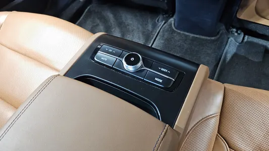 Hyundai IG 3.3 2017 31