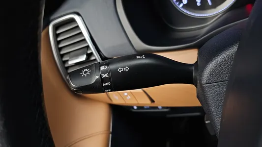 Hyundai IG 3.3 2017 27