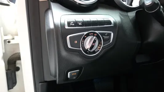 Mercedes-Benz C-Class W205 C220 d 4MATIC 2015 29