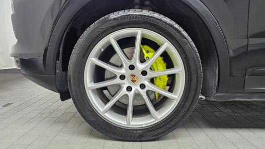 Porsche (PO536) 3.0 E- 2022 4