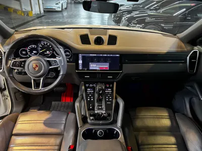 Porsche (PO536) 3.0 E- 2020 7
