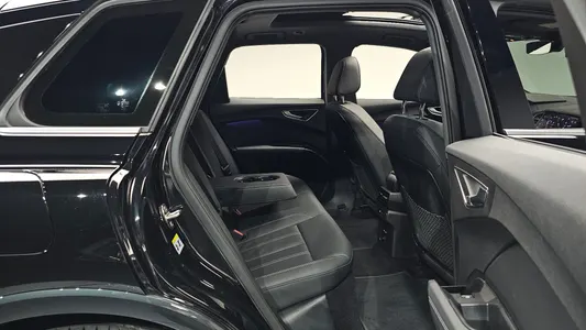 Audi Q4 e- (F4) 45 2025 11