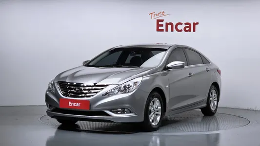 Hyundai YF LPI 2010