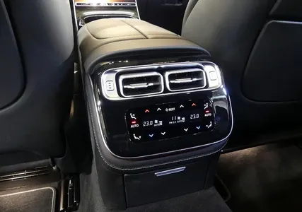 Mercedes-Benz S-Class W223 S580L 4MATIC 2024 17