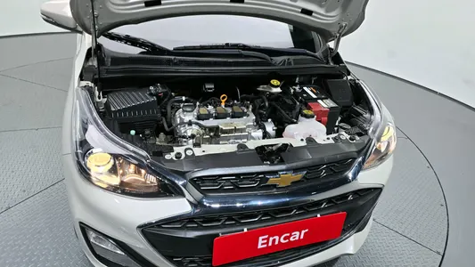 Chevrolet Spark LT 2019 6