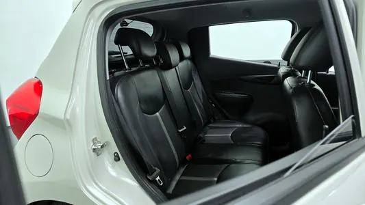 Chevrolet Spark LT 2019 12