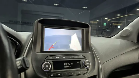 Chevrolet Spark LT 2019 16
