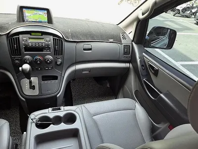 Hyundai Grand Starex 12 2015 7