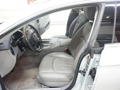 Mercedes-Benz CLS-Class W219 CLS350 2008 10