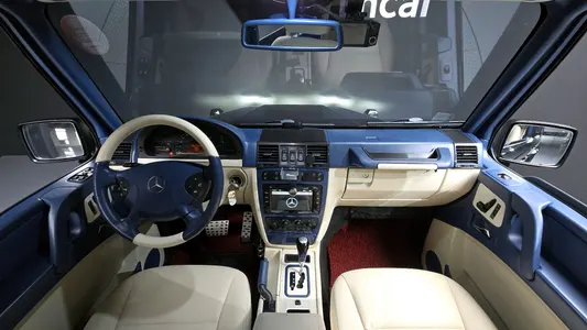 Mercedes-Benz G-Class W463 G500 2003 7