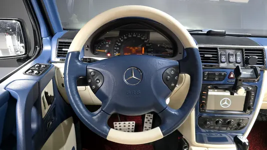 Mercedes-Benz G-Class W463 G500 2003 13