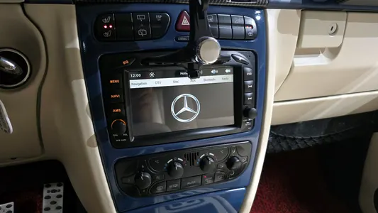 Mercedes-Benz G-Class W463 G500 2003 16