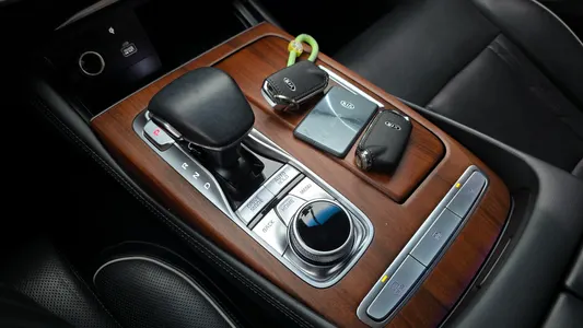 Kia K9 3.8 GDI AWD 2018 9