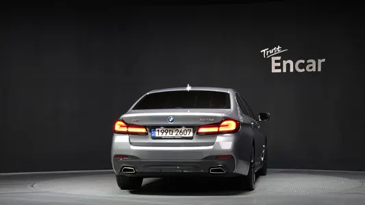 BMW 5 Series (G30) 523d xDrive M 2023 4