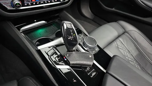 BMW 5 Series (G30) 530i xDrive 2020 9