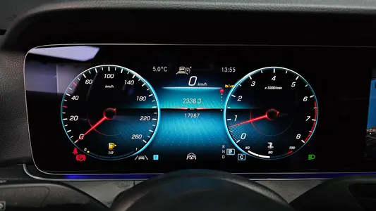 Mercedes-Benz E-Class W213 E250 2023 8