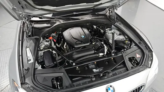 BMW 5 Series (F10) 520d xDrive 2015 6