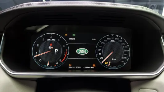 Land Rover 2 5.0 SVR 2015 8