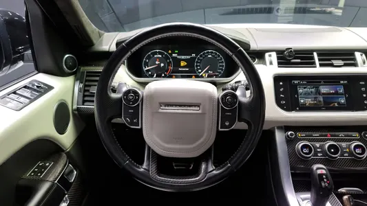 Land Rover 2 5.0 SVR 2015 13
