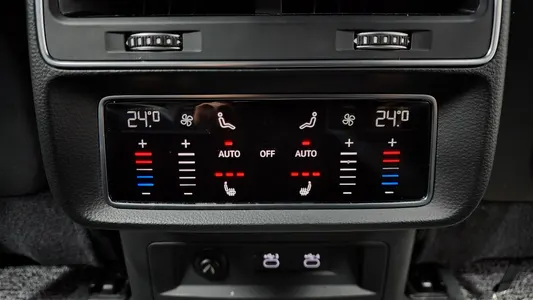 Audi Q8 (4M) 45 TDI 2021 18