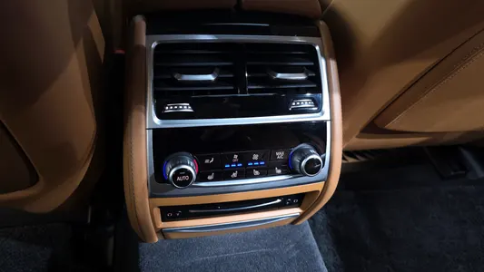 BMW 7 Series (G11) 745Le i M 2020 19