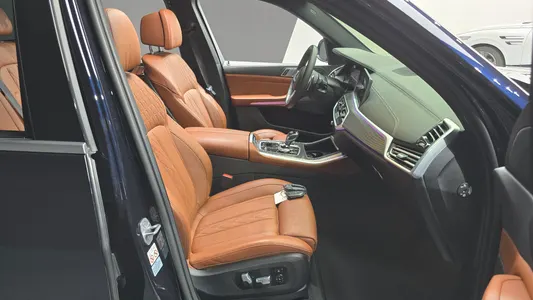 BMW X5 (G05) xDrive 40i M 2022 10