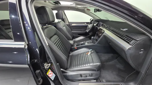 Volkswagen GT(B8) 2.0 TDI 2022 10