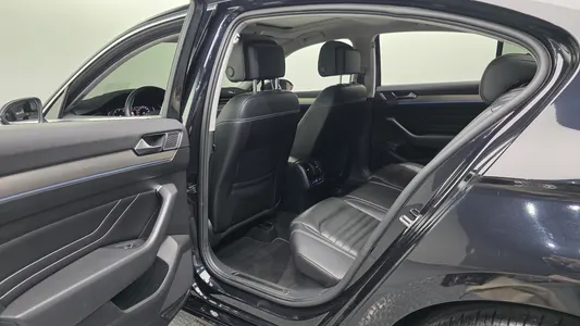 Volkswagen GT(B8) 2.0 TDI 2022 17