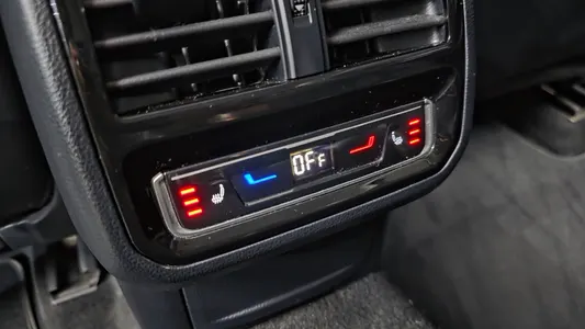 Volkswagen GT(B8) 2.0 TDI 2022 18
