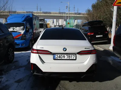 BMW 5 Series (G60) 530i xDrive M 2024 4