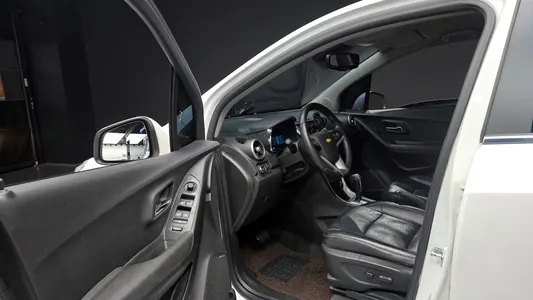 Chevrolet 트랙스 1.4 LT 2014 10