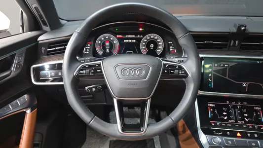 Audi A6 (C8) 45 TFSI 2019 14