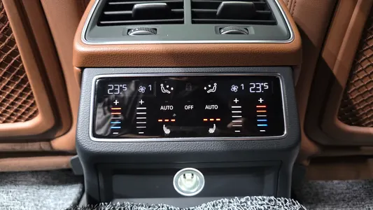 Audi A6 (C8) 45 TFSI 2019 18