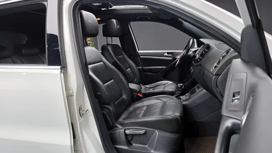 Volkswagen 티구안 2.0 TDI R- 2013 10