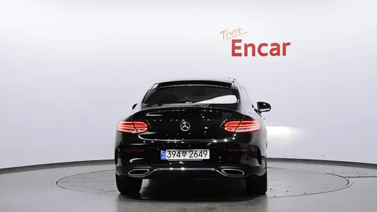 Mercedes-Benz C-Class W205 C200 2022 4