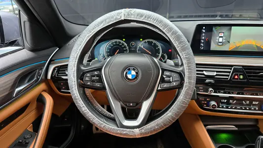 BMW 5 Series (G30) 520d xDrive M 2017 13
