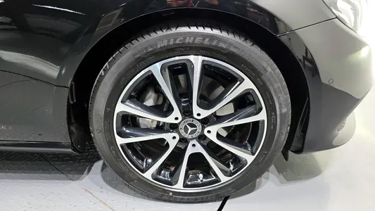 Mercedes-Benz E-Class W213 E250 2020 5
