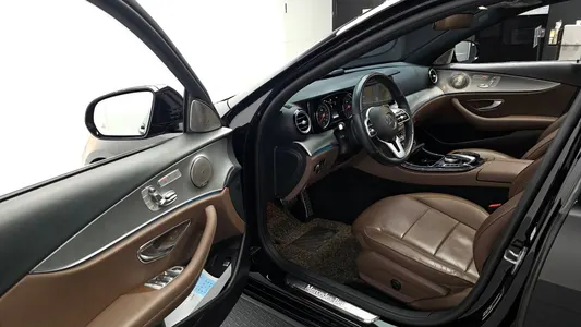 Mercedes-Benz E-Class W213 E250 2020 10