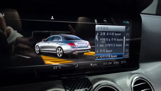 Mercedes-Benz E-Class W213 E250 2020 17
