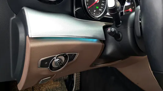 Mercedes-Benz E-Class W213 E250 2020 19