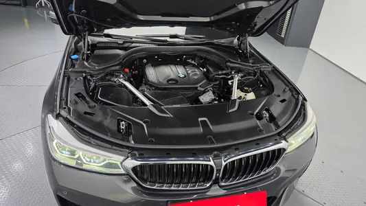 BMW 6 Series GT (G32) 620d M 2019 6