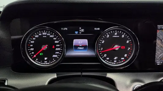 Mercedes-Benz E-Class W213 E200 2017 8